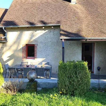 Souvigny, 4 Pieces, 6 Personnes - Fr-1-489-515 Souvigny